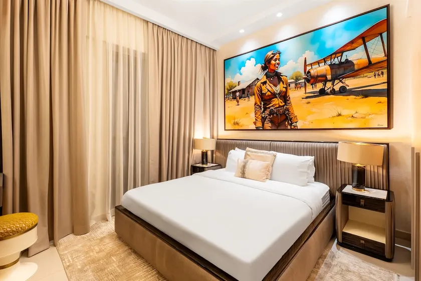 Tranquil Luxury Modern Living at Pearl Horizon by DuStay - Image 1
