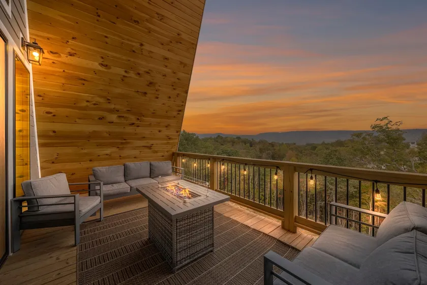 Cottonwood Crest| A-Frame on Bluff + Dog friendly! - Image 1