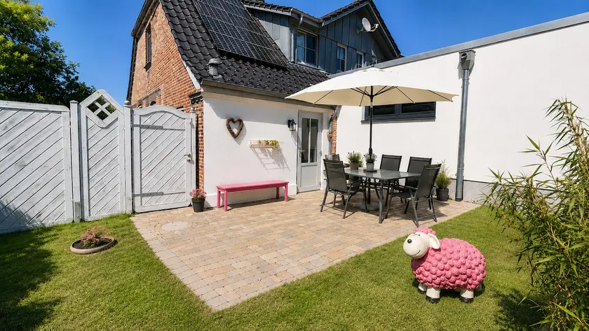 Vacation home Sonnentraum in the ❤south of Fehmarn - Image 1