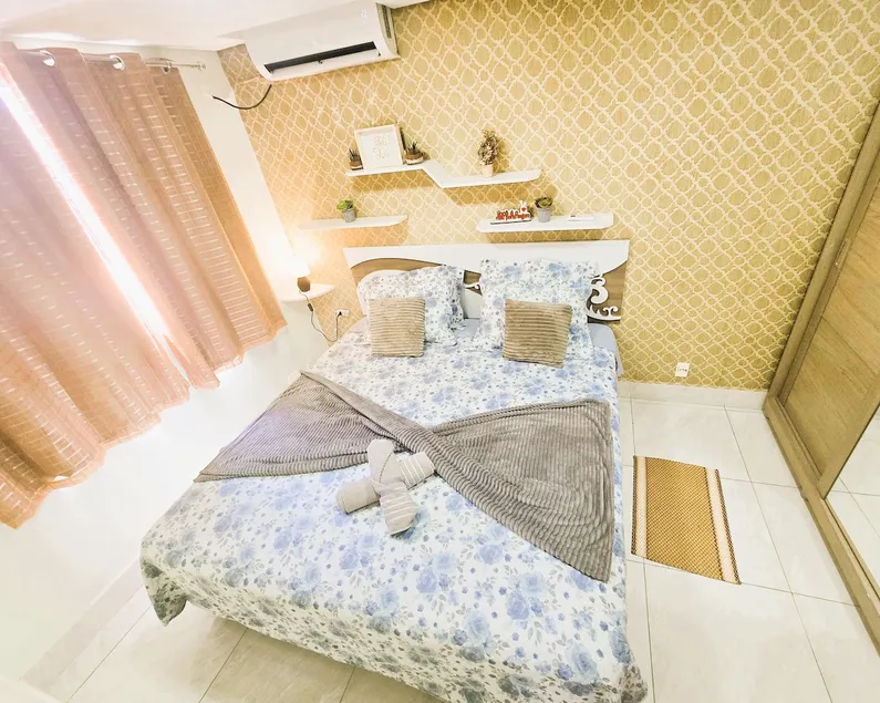 Entire Apartment Near the Airport and Shopping Mall - Image 1