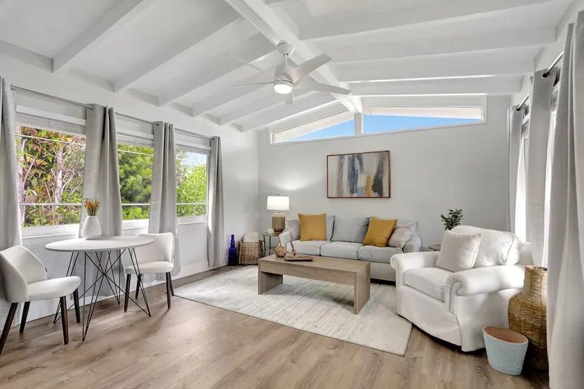 Beachside Villa by Pompano Pier w/ Outdoor Grill 4 - Image 1