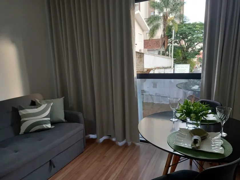 Elegance and Comfort - Image 1