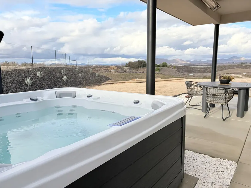 Relaxing Wine Country Stay | Hot Tub | Agave Farm - Image 1