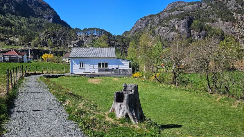 Cabin on Nesflaten in Suldal - Image 1