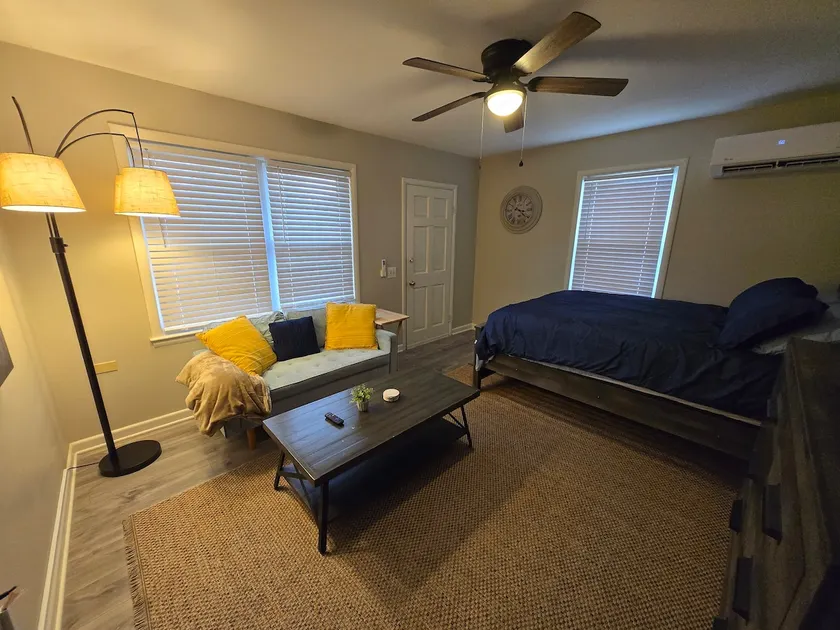 Central Hideaway A - Image 1