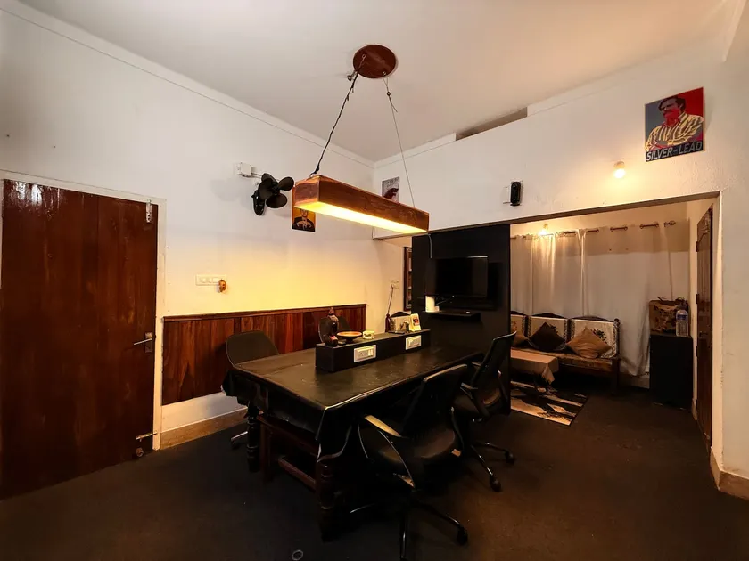 Code XI - Casa Mea - Image 1