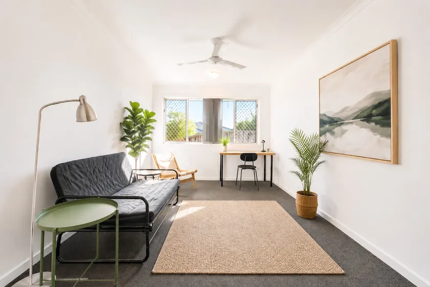 Spacious 4BR Family Home in Yarrabilba perfect for everyone - Image 1