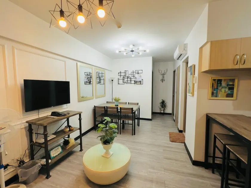 Cozy 2-BR Perfect for Families and Friends - Image 1