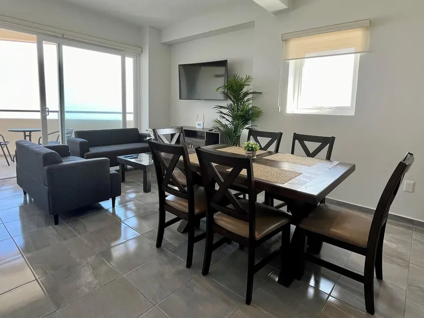 New! Apartment with ocean view, pool, and fitness center - Image 1