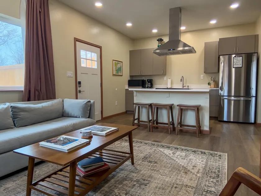 The Park Place! (Pet Friendly) - Image 1