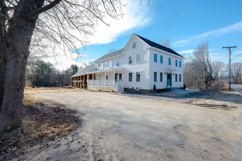 Remodeled 1790 Farmhouse! 4 Bedroom. Unit A - Image 1