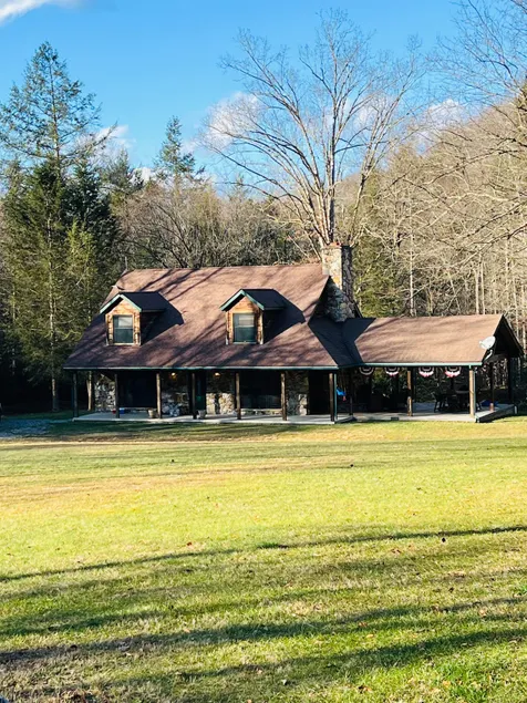 Rustic Retreat by the River - Image 1