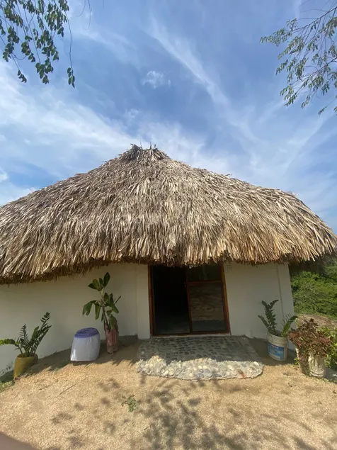 Cabin on the Los Naranjos trail - Image 1