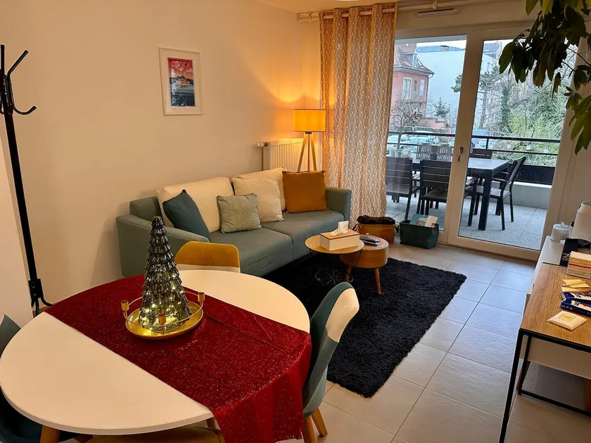 Cozy, bright 42 m2 apartment - Image 1