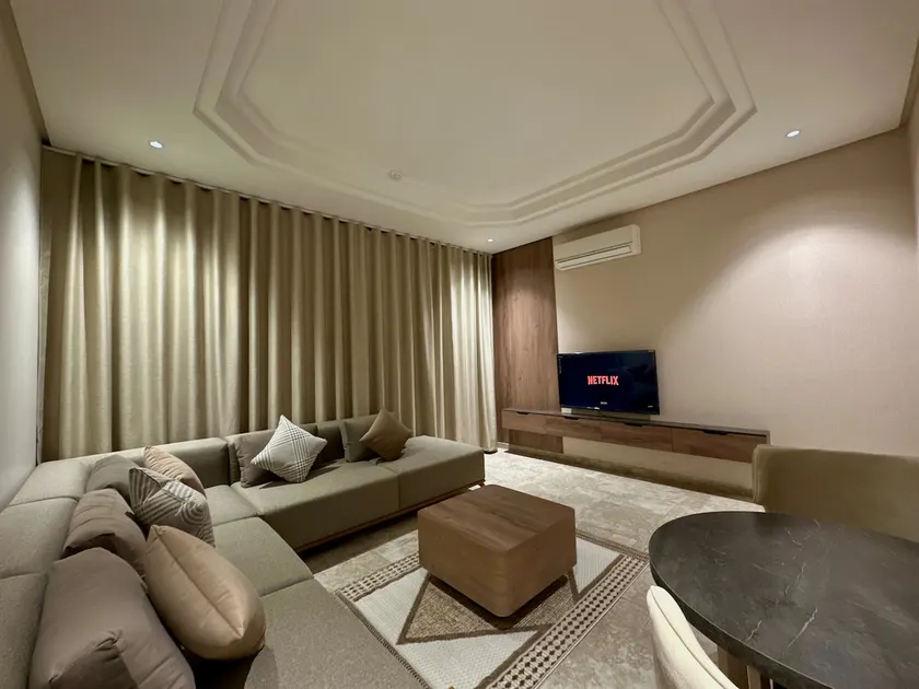 Luxurious hotel suite with a modern and comfortable design - Image 1