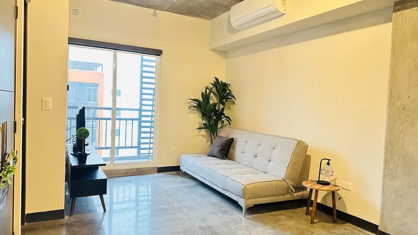 New spacious apartment 6 min from the stadium - Image 1