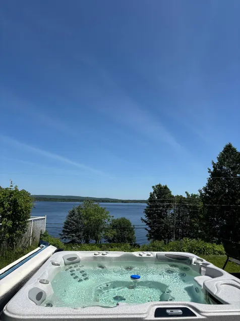 Chalet The L.a.k.e House *Spa with lake view - Image 1