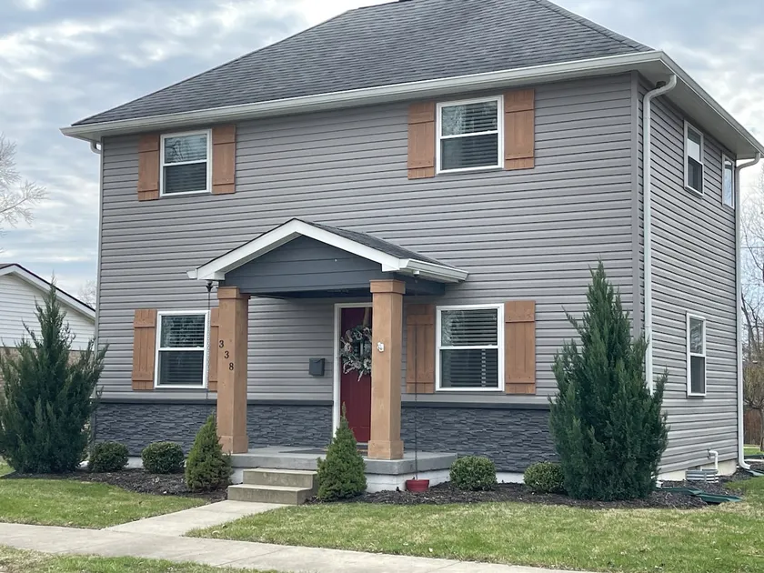 Home Away Fortville - Image 1