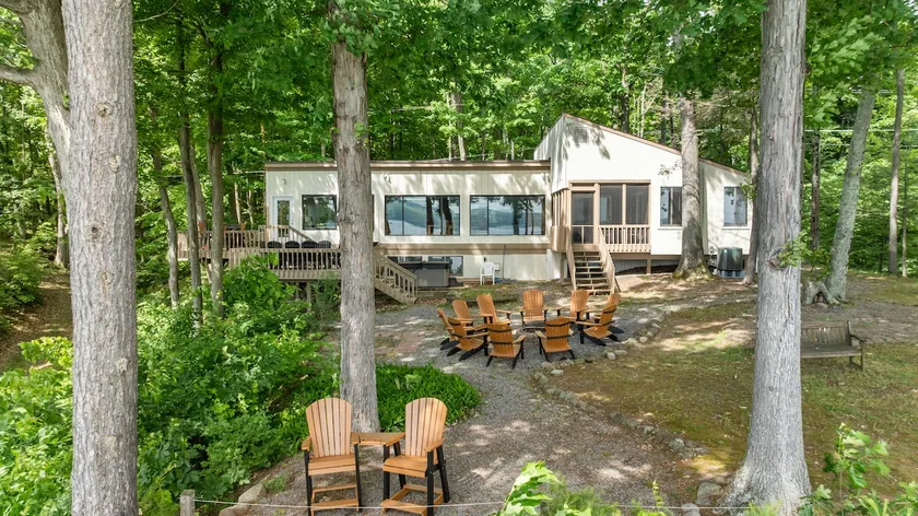 Hook Wine & Sinker - Stunning 6 Bedroom Contemporary on Seneca Lake! - Image 1