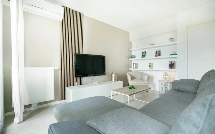 Le BeeHive – Spacious and peaceful 3 bedroom - Image 1