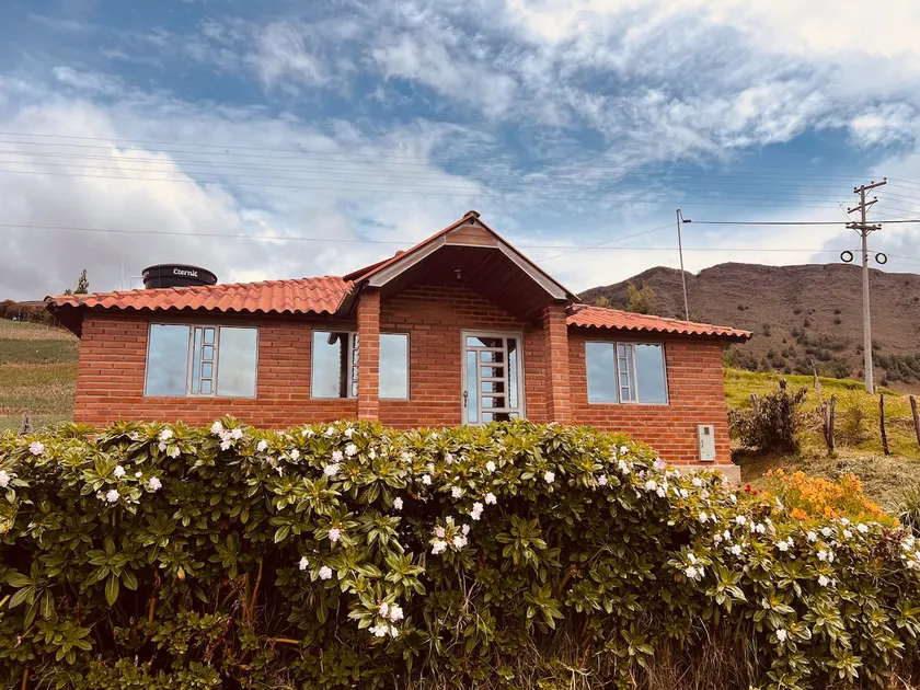 Villa Mary Panoramic Cabin of Lake Tota - Image 1