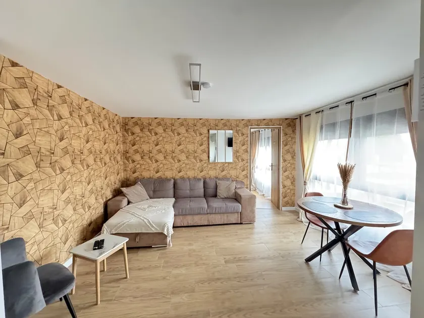 Beautiful modern apartment. - Image 1