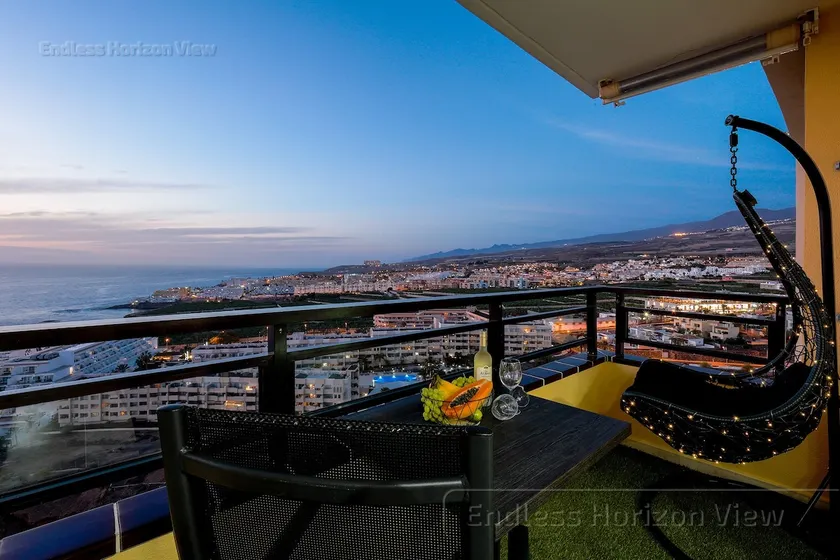 Endless Horizon View Apartment - FREE PRIVATE Parking Including & Guest BONUS - Image 1