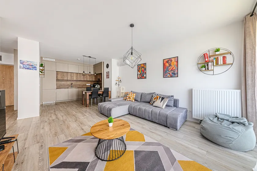 Elite Residence Suite -Chic Serenity with AC in a Free Park zone - Image 1