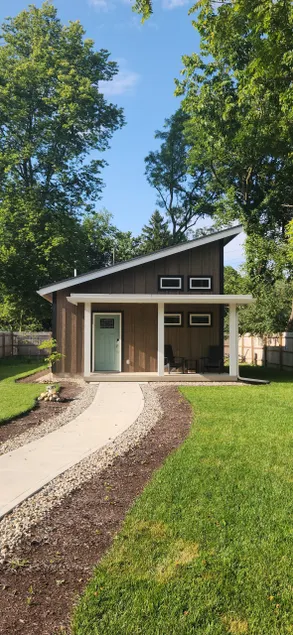 Casa Clifton Guest Lodge - Image 1