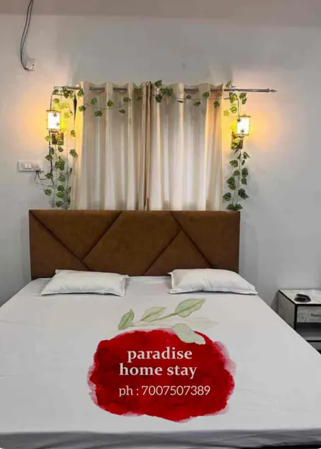 50% discount 3 km from kashi Vishwanath temple - Image 1