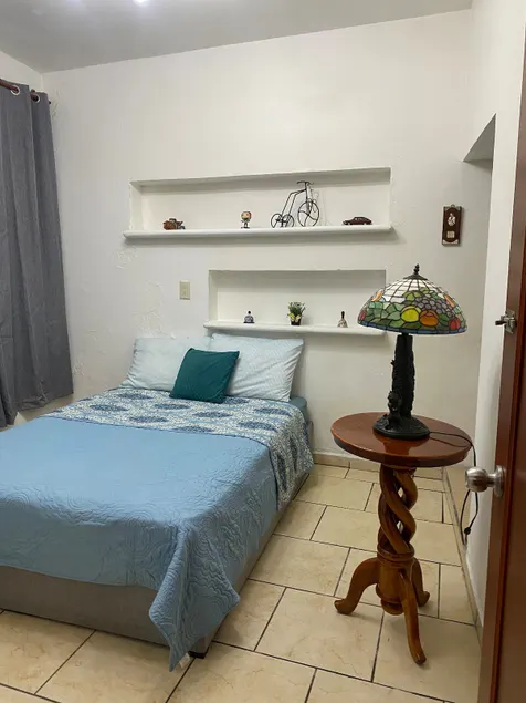 Casa de Circunvalación (Ring Road House) - Image 1