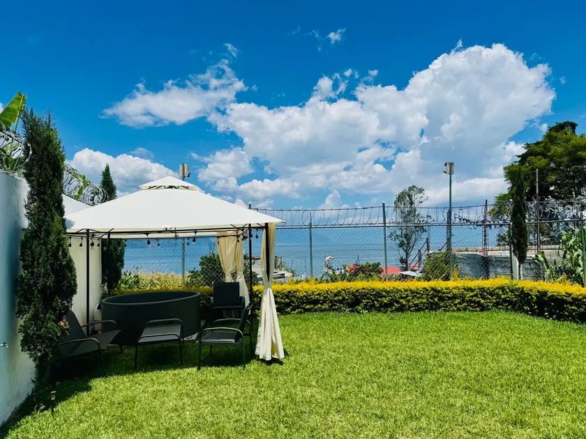 Casa Yomara | Jacuzzi • Wi-Fi • Lake view - Image 1