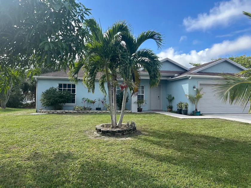 Your home away from home! - Image 1