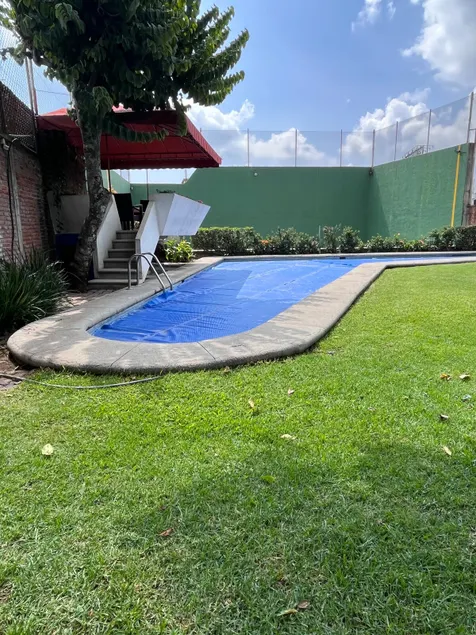 Grandma's house - Image 1