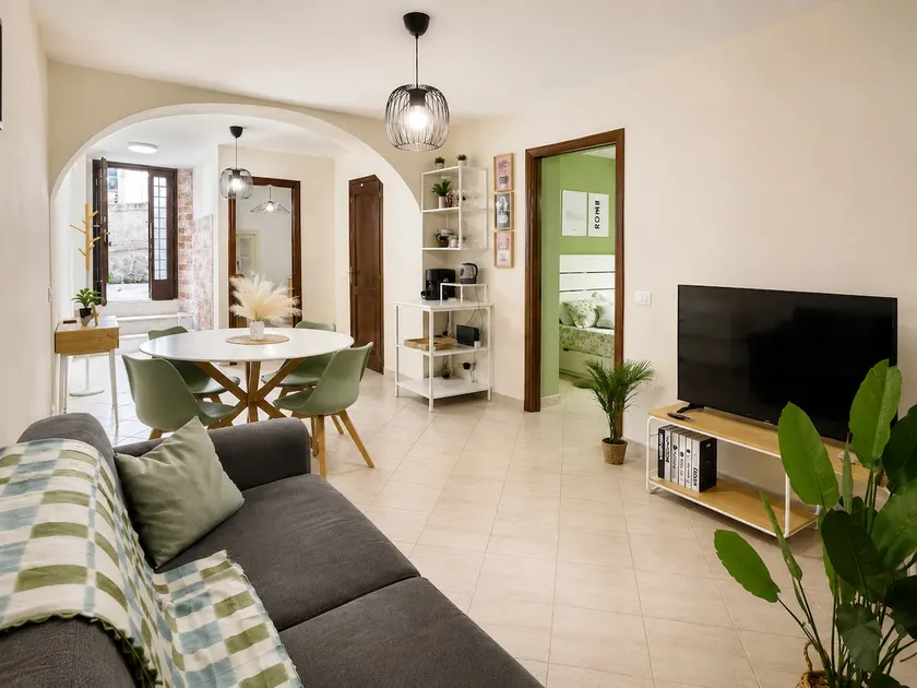 Private apartment in the center of Castel Gandolfo - Image 1