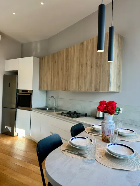 Modern Duomo-Farini Apartment - Milan - Image 1