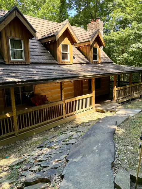 Private 3 BR Cabin With A Loft, On Barkley Lake - Image 1