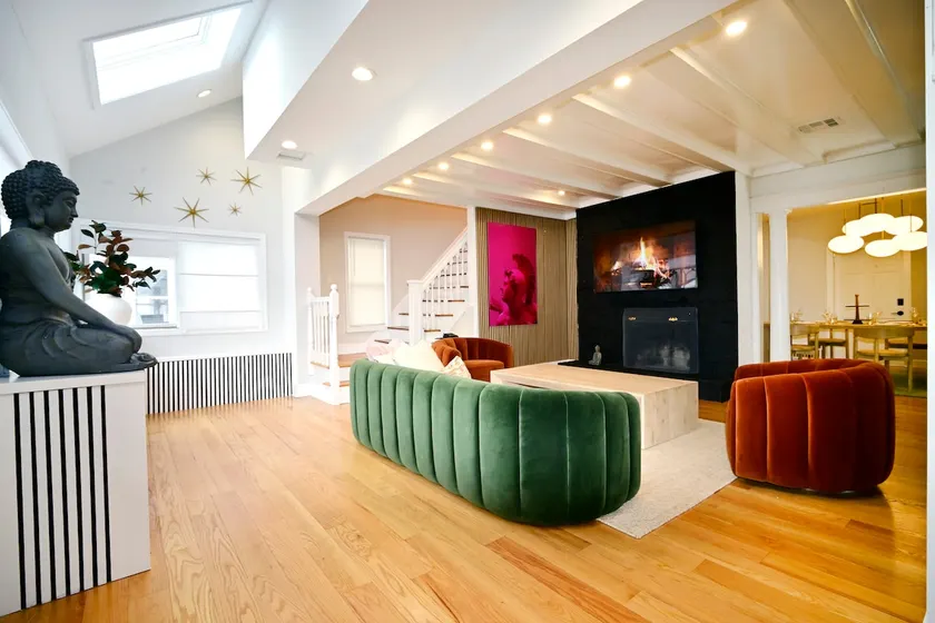Westshore Luxury - Image 1