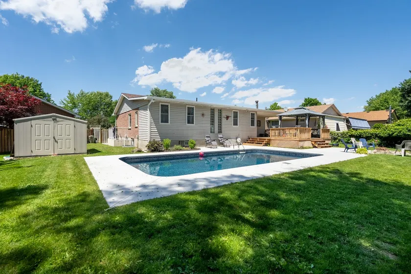 Private Pool | Patio | BBQ | FirePit |KingBed 65TV - Image 1