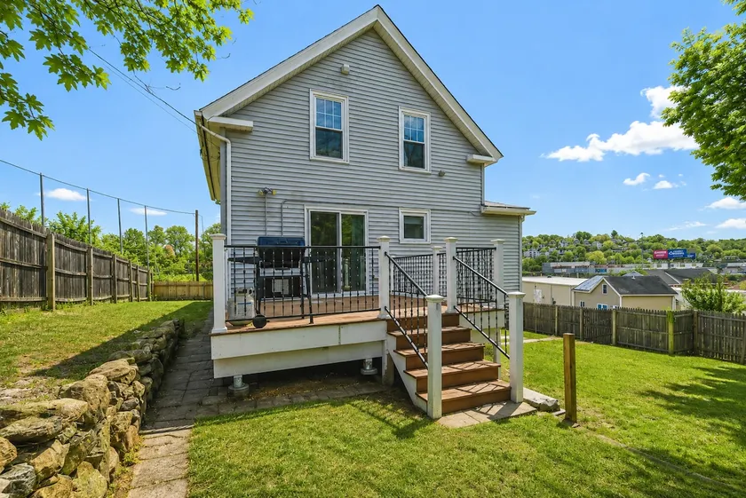 Home Near Skiing & Downtown Worcester - Image 1