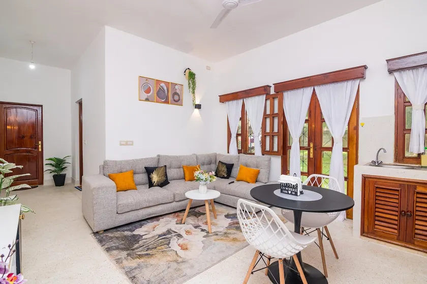 Couzy Luxurious Malindi Town One bedroom Appartment - Image 1