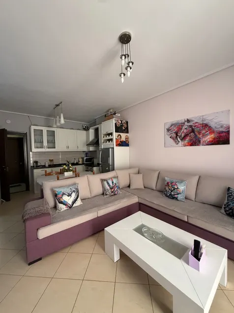 Saranda apartment - Image 1
