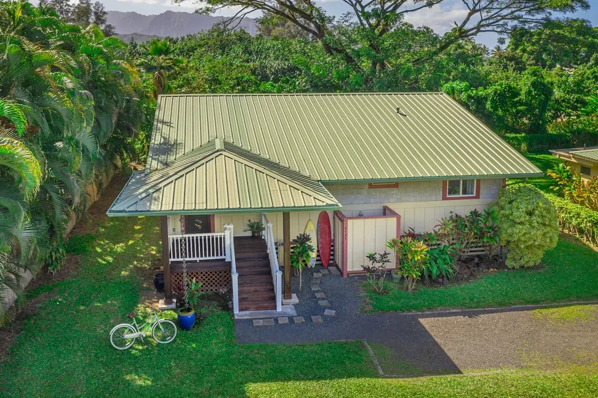 Coconut Cottage - Walk to Hanalei Bay! TVNC 1298 - Image 1