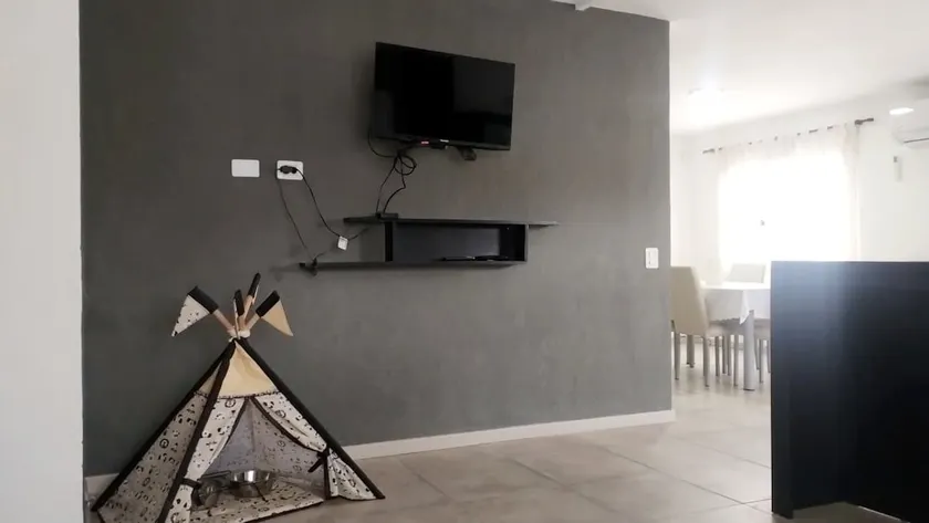 Apartment in the Kempes Stadium area - Image 1