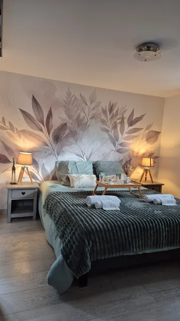 Between Lakes and Mountains – Charming 2-Room Apartment - Image 1