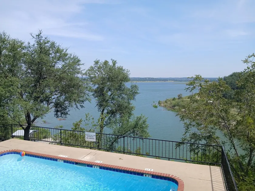 Waterfront Home - Private Pool - Amazing Views - Image 1