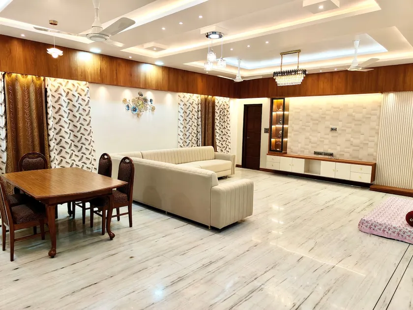Home in Udaipur - Luxurious 2400 sq ft Apartment - Image 1