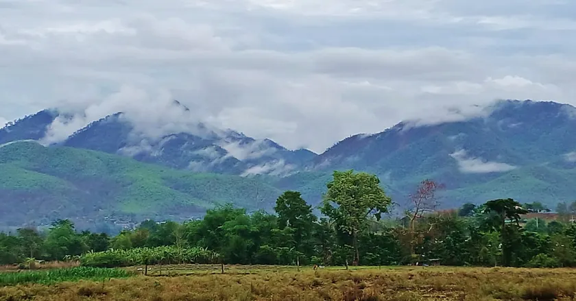 Amazing Views at Ban Dalah Pai. Room 2, King Bed - Image 1