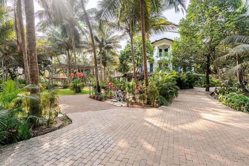 Near Beaches~Ensuite Villa~5/6 BR~South Goa Vibe - Image 1