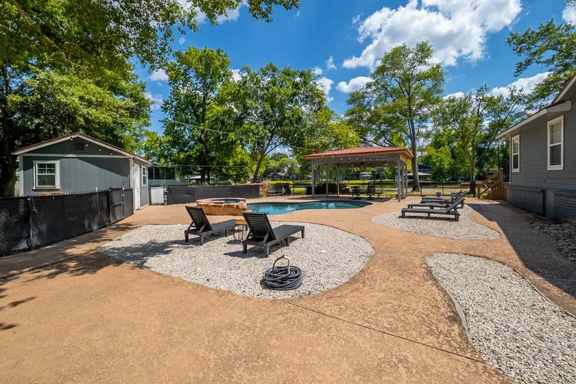 Pool, Spa, Bar + Game Room - Huntsville Lake House - Image 1